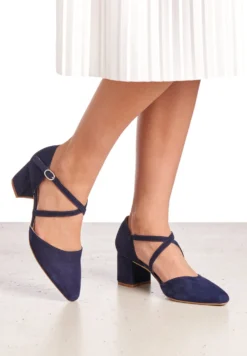 Lloyd Sandalen Met Hak Sandaal Dames Blauw -Mode Kledingwinkel 093195f8cb62815fa7ac5c79031a8fad scaled