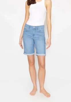 Angels Denim Shorts Regular Jeans Dames Lichtblauw -Mode Kledingwinkel 0d20842f4e98922cff906cbffb694307 scaled