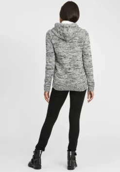 OXMO Vesten Gebreid Vest Philadelphia Dames Blauw 9 OXMO Vesten Gebreid Vest Philadelphia Dames Blauw -Mode Kledingwinkel 2347f13bb8c3f4f7e9a151320ba60ef9 scaled