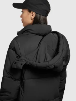 Khujo Tussenmantels Tussenmantel Melona Dames Zwart -Mode Kledingwinkel 2c4d6e2118bce40f8b5339f8ca427029 scaled