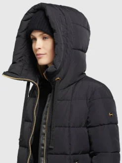 Khujo Wintermantels Wintermantel Aruba Dames Zwart -Mode Kledingwinkel 390aaff6081496be367a304728ca1e15 scaled