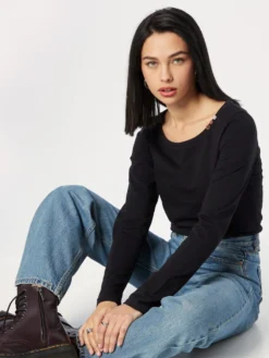 Ragwear Longsleeves Shirt Florah Dames Zwart -Mode Kledingwinkel 393154ff71792a647528e068549c351c scaled