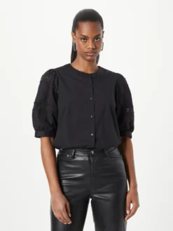 MOSS COPENHAGEN Blouses Met Korte Mouw Blouse Maribel Dames Zwart -Mode Kledingwinkel 61e960aacab0184a855d26cb1a24d648 scaled
