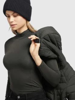 Khujo Wintermantels Wintermantel Nita Dames Kaki -Mode Kledingwinkel 874797e76734a3e7276ad82a68da5b78 scaled