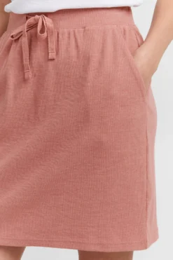 OXMO Mini Rokken Rok Lou Dames Rosa -Mode Kledingwinkel 94200cdf661f8930d06b24d47bf2c7bd scaled