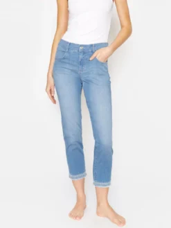 Angels Jeans Slimfit Jeans Cici Dames Lichtblauw -Mode Kledingwinkel ed7188e4ee70d8d3963a6f7d9e0c4b8f scaled