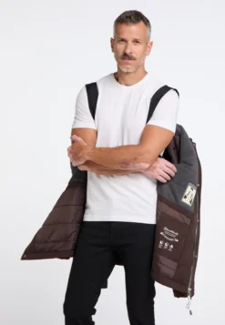 Schmuddelwedda Winterjassen Winterjas Heren Chocoladebruin 7 Schmuddelwedda Winterjassen Winterjas Heren Chocoladebruin -Mode Kledingwinkel fdc0968d7295125989006b3b4b838f03 scaled