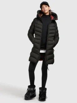 Khujo Korte Mantels Wintermantel Tuhani Dames Zwart -Mode Kledingwinkel fe83269a988f3b179803e783e91b4be4 scaled